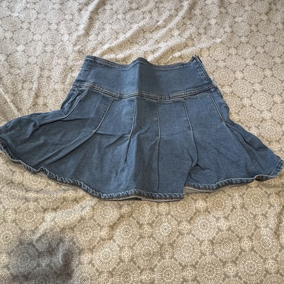 aeropostale denim mini skirt Junior Small Pleated Blue Flare Micro Mini - Picture 1 of 4